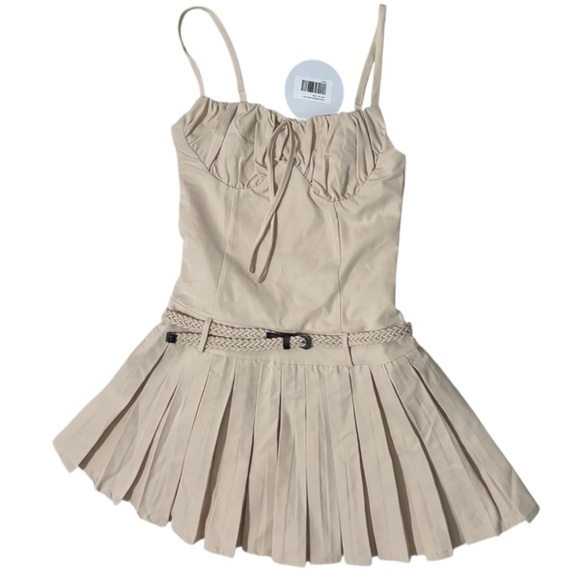 NWT ITZABELLA Women’s Chic Cream Pleated Mini Dress Taupe - Picture 6 of 16